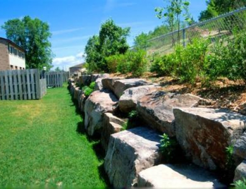 Muskoka Peach – Granite Retaining Wall